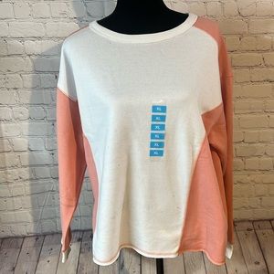 XL NUCO pink and white long sleeve sweatshirt not a heavy weight. Very soft. NWT